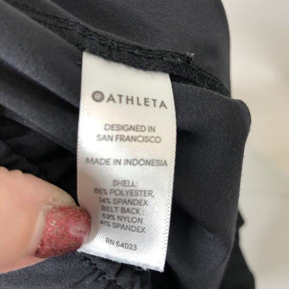 Athleta Women's Black Skyline Shorts w/Adjustable Tie Belt Paperbag Waist Size 8 - Picture 7 of 8